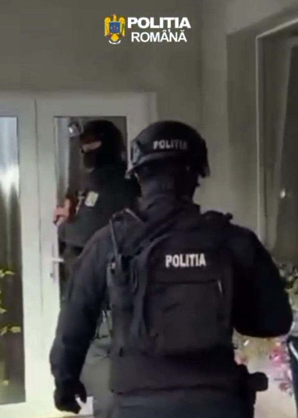 Mureș: Percheziții într-un dosar de înșelăciune privind comercializarea de pachete turistice
