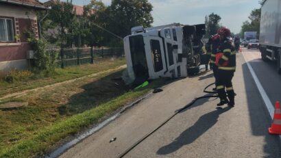 Circulație blocată în localitatea Gheorghe Doja din cauza unui accident