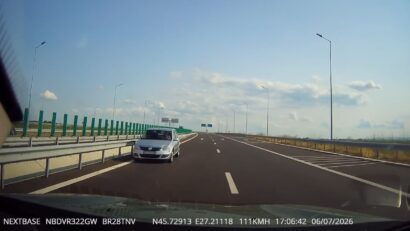 Un şofer în vârstă de 86 de ani a rămas fără permis de conducere după ce a circulat pe contrasens pe Autostrada A7