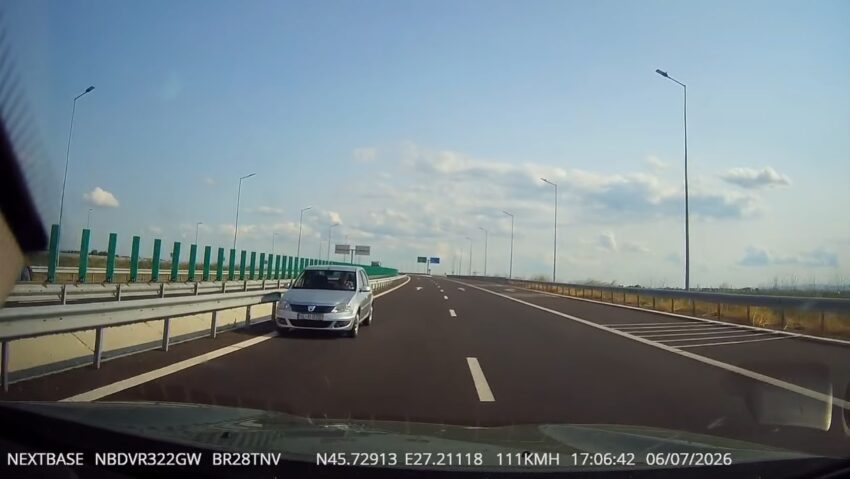 Un şofer în vârstă de 86 de ani a rămas fără permis de conducere după ce a circulat pe contrasens pe Autostrada A7