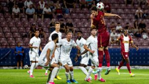 Craiova şi CFR Cluj susţin noi meciuri în Cupele Europene
