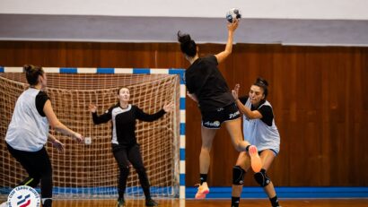 CSM Târgu Mureş îşi prezintă lotul de jucătoare cu care va debuta în Liga Florilor