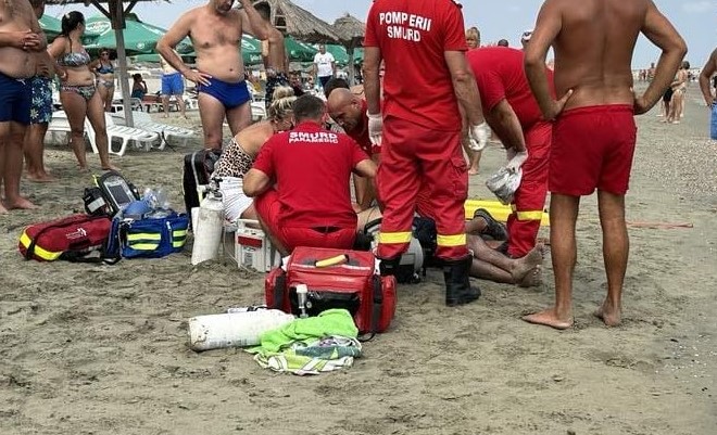 Marea agitată şi curenţii puternici au făcut victime, ieri, pe litoral