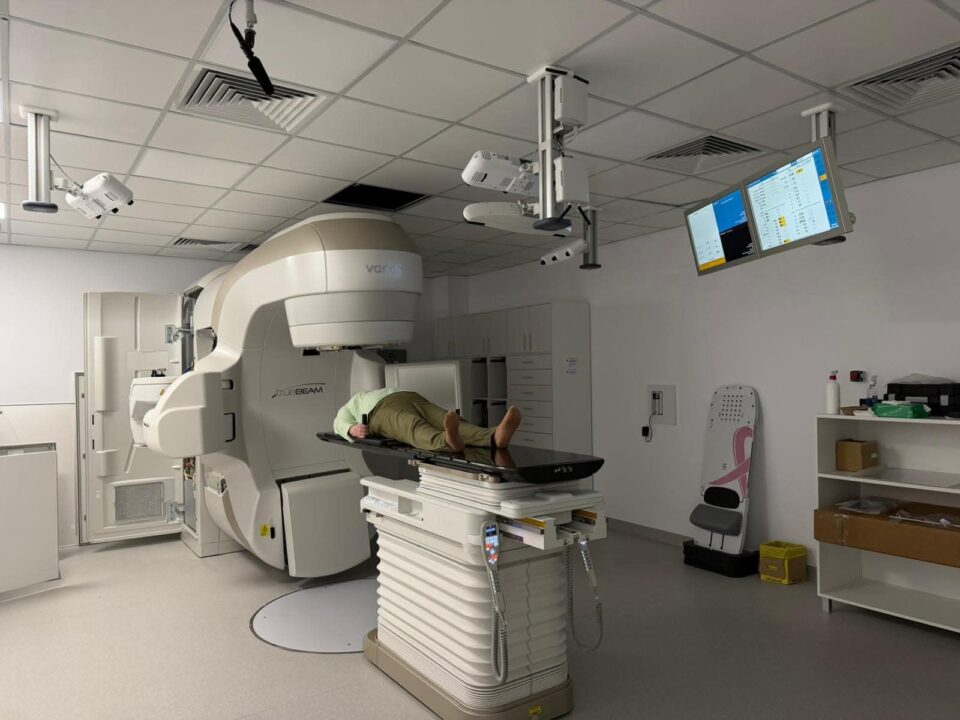 Al doilea accelerator liniar a intrat în funcțiune la Spitalul Clinic Județean Mureș