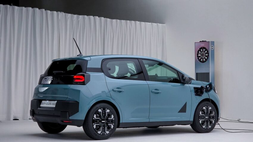 Producătorul de autoturisme Dacia lansează, în Franţa şi Elveţia, noul său model Spring