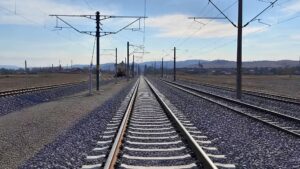 Calea ferată Brașov-Sighișoara va fi complet electrificată