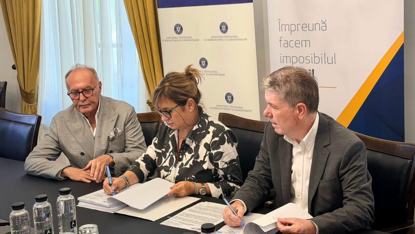 Primăria Braşov şi CNI au semnat contractul pentru construirea noului stadion