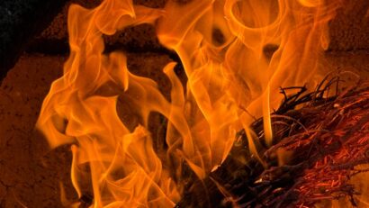 Incendiu cu victimă, la o casă de locuit din Târgu Mureș