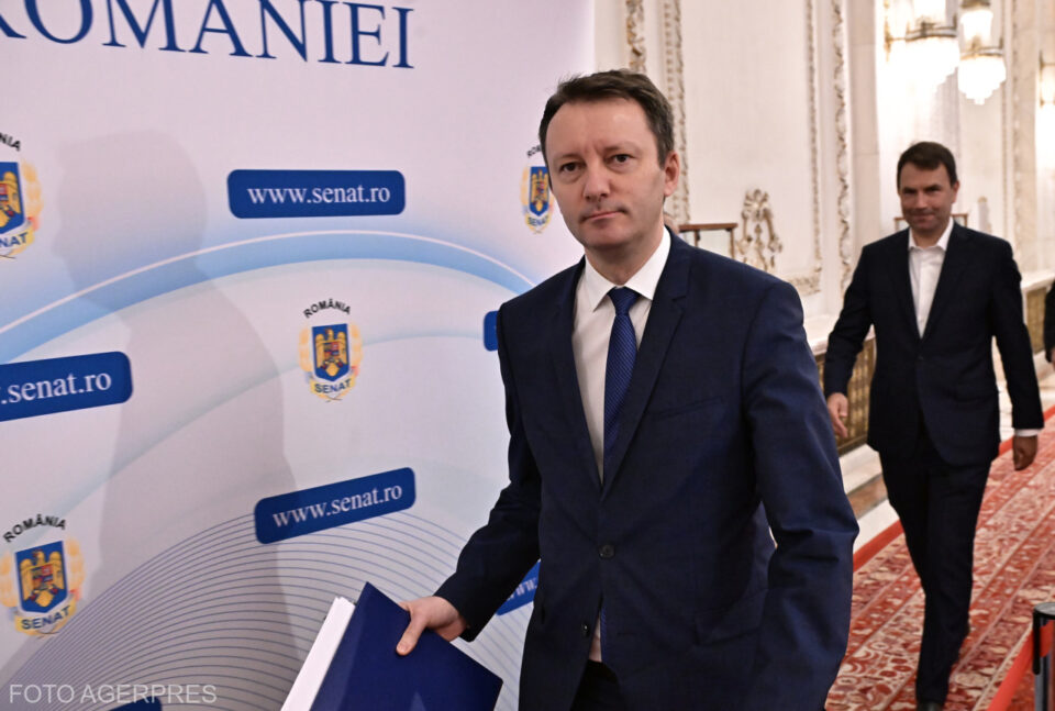 Premierul desemnat Siegfried Mureşan a depus la Parlament lista Guvernului şi programul de guvernare