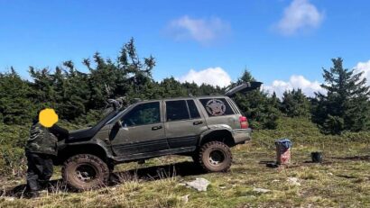 ATV-urile și mașinile de teren distrug zona Saca-Mare din Munții Gurghiului