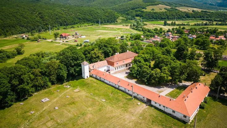 Castelul Miko din Olteni se redeschide după restaurare