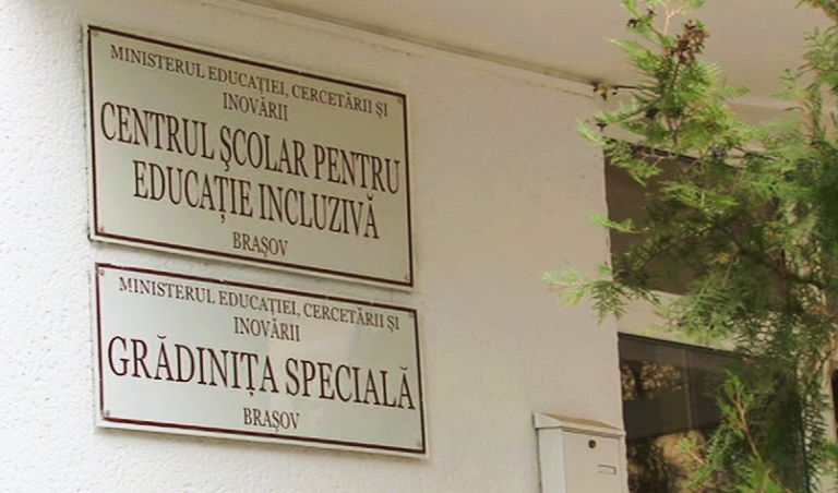 Centrele școlare pentru educaţie incluzivă din județul Braşov au fost dotate din fonduri europene