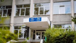 24 de unități de învățământ din Mureș vor începe anul școlar în alte spații