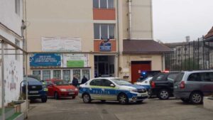 A fost deschis dosar penal pentru tentativă de omor calificat în cazul elevului de 13 ani din Bistriţa