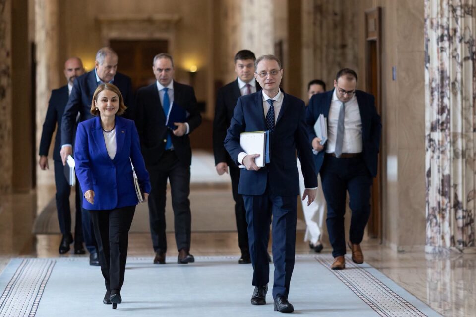 Guvernul aprobă prima rectificare bugetară din acest an