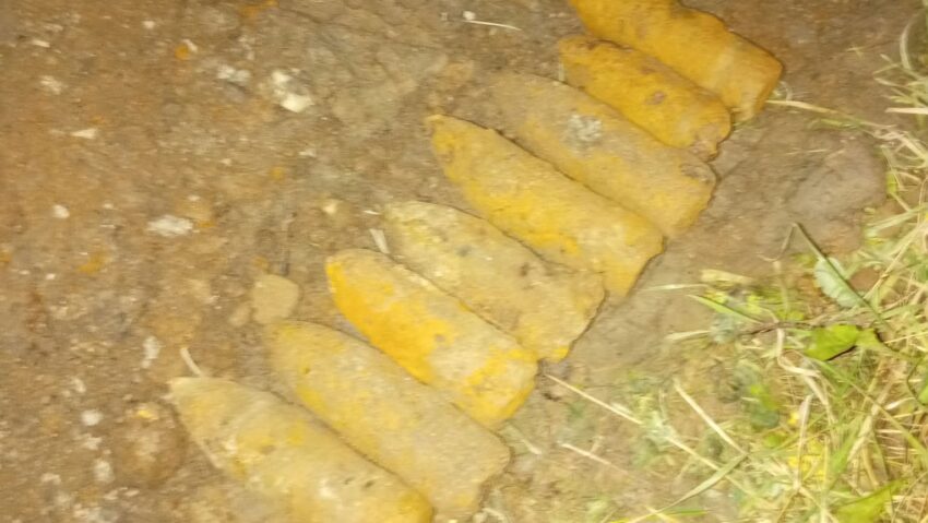 Proiectile de război descoperite în Harghita, la Sărmaş