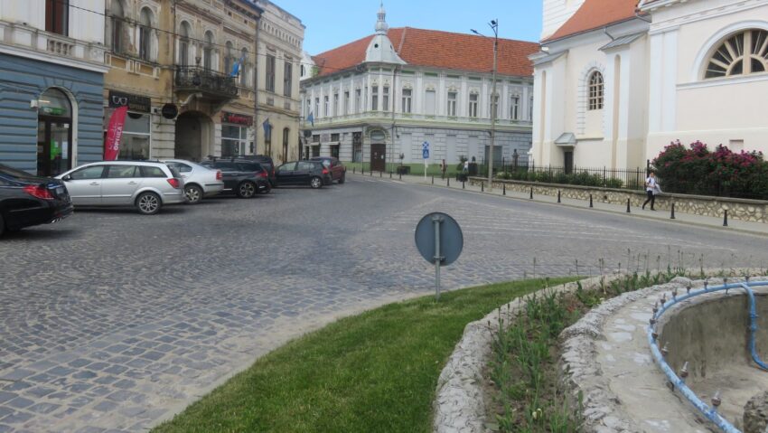 Centrul istoric al municipiului Târgu Secuiesc, renovat printr-o investiție de 1 milion de euro de la ADR Centru
