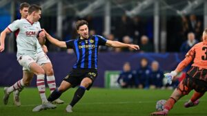 Inter, antrenat de Chivu, prima victorie în UCL