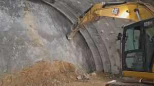 CNAIR: Lucrările la tunelul Boiţa 1 de pe Autostrada Sibiu – Piteşti au ajuns la un stadiu fizic de 45,11%