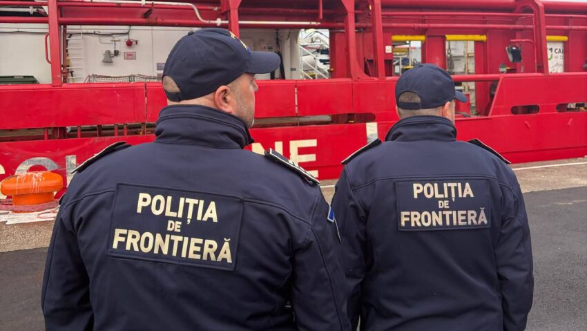 Trei marinari sunt încă dispăruți după incidentul din Marea Neagră