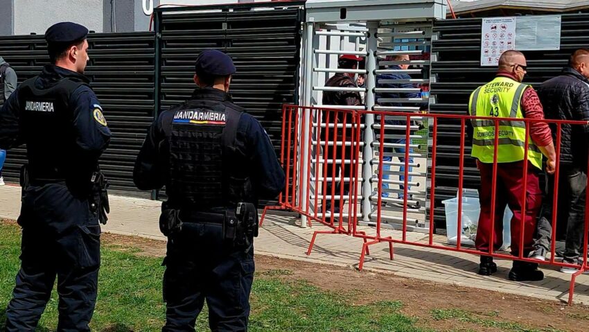 Jandarmii mureșeni, în misiune la meciul de fotbal dintre A.F.K. Csikszereda și F.C. Voluntari, care are loc azi, la Miercurea-Ciuc