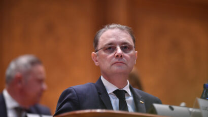 Guvernul Luca Niculescu a primit votul Parlamentului