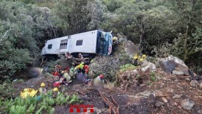 90 de răniți în Spania; autocar căzut într-o râpă