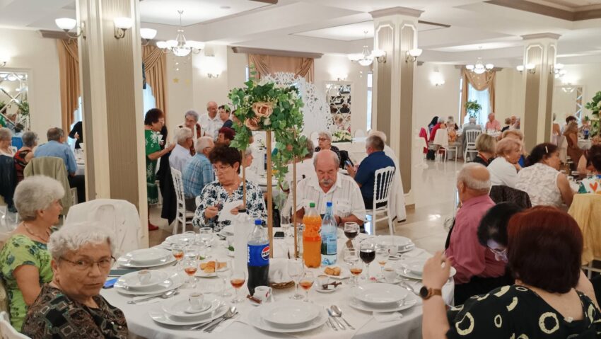 Petreceri de Ziua Internațională a Vârstnicilor, la Tg. Mureș